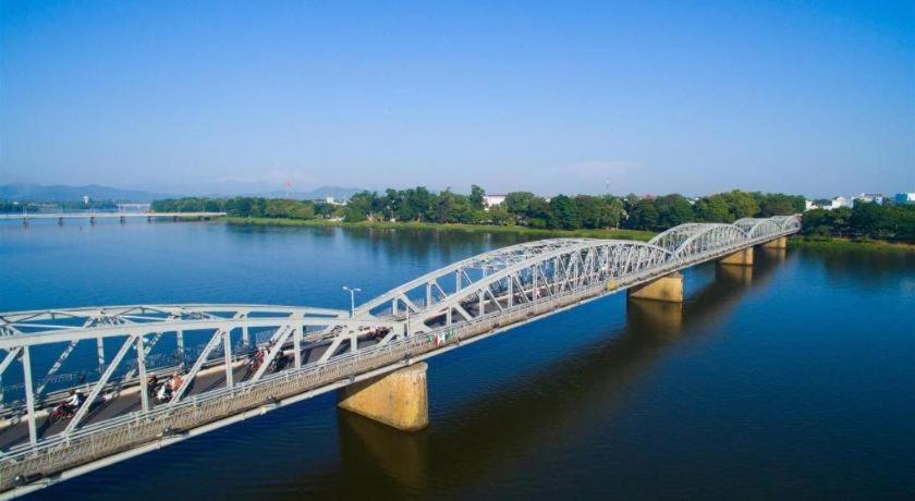 Hong Thang Hotel Хюэ Экстерьер фото